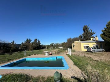 Casaquinta de 2 dormitorios en venta - B° Los Chañares