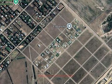 Casaquinta de 2 dormitorios en venta - B° Los Chañares