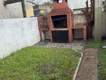 PH EN VENTA 3 AMB. JARDIN, PARRILLA, SAN FERNANDO