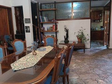 REMAX  OFRECE PROPIEDAD EN B° BANCARIO.