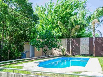 Casa 4 ambientes en Venta en Cañuelas con pileta