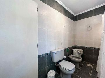 Casa 4 ambientes en Venta en Cañuelas con pileta