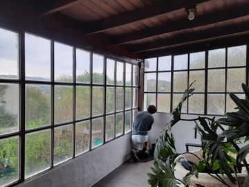 Casa en venta - 2 Dormitorios 3 Baños - 1.240Mts2 - Río Ceballos