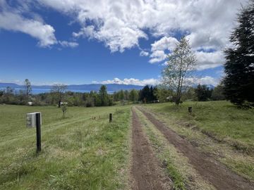 Maravillosas parcelas con impresionante vista al lago!!!