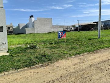 Terreno en  loteo Marconi, Razetto casi Magnasco