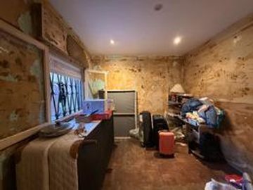 APTO CREDITO ACEPTA PERMUTA CASA 5 AMBIENTES CON COCHERA Y PARRILLA EN BALLESTER