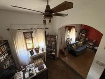 APTO CREDITO ACEPTA PERMUTA CASA 5 AMBIENTES CON COCHERA Y PARRILLA EN BALLESTER