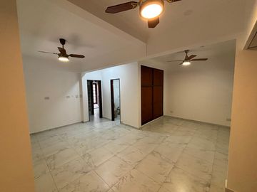 Casa en  50 entre 22 y 23