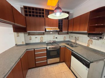 Casa en  50 entre 22 y 23