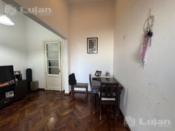 Venta PH en Liniers tipo casa 4 ambs con garaje
