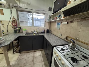 Venta PH en Liniers tipo casa 4 ambs con garaje