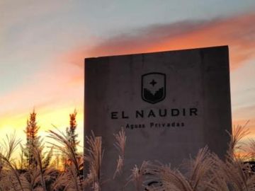 Casa en  Venta Aguas Privadas Barrio Naudir