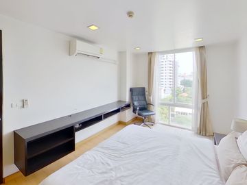 1 Bedroom Condo for rent at The Alcove 49