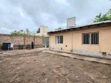 Casa 3 dormitorios en venta en Godoy Cruz jardin