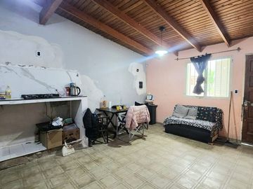 Casa 3 dormitorios en venta en Godoy Cruz jardin