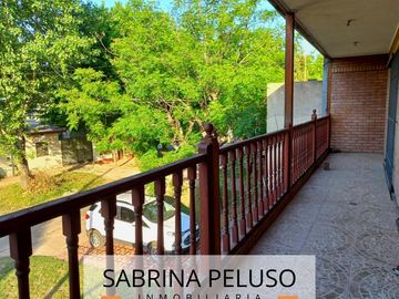 VENTA CASA 4 AMBIENTE MORENO