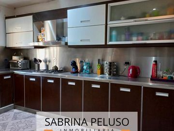 VENTA CASA 4 AMBIENTE MORENO