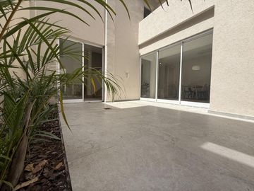 Corrientes 900-PH 3 dormitorios PATIO EXCLUSIVO PARRILLERO Centro Rosario