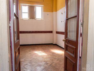 Local Comercial en Venta en vergara 130