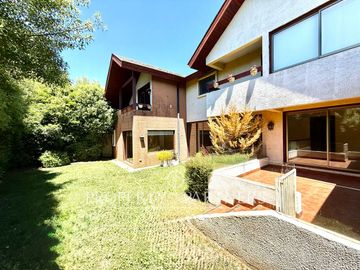 Andalué casa en excelente ubicación