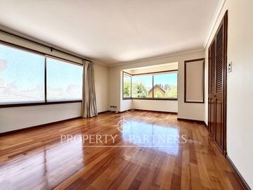 Andalué casa en excelente ubicación