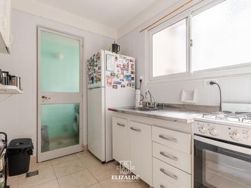 Charcas y Araoz - 2 amb muy luminoso - Venta