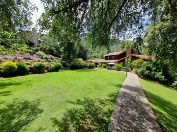 Casa en Arriendo en Camino los refugios del Arrayan