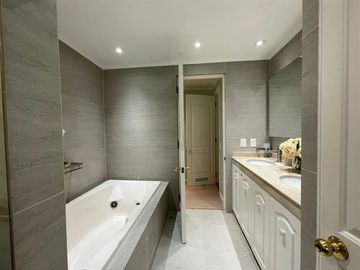 Casa en Arriendo en Camino los refugios del Arrayan