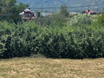 EN VENTA TERRENO PLANO EN SIQUIMAN CON INCREIBLE VISTA A 300MTS DEL LAGO SAN ROQUE REF: 1851