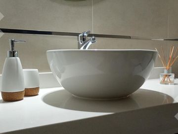 VENTA | Monoambiente AMOBLADO en Edificio Gatica 498, Neuquén