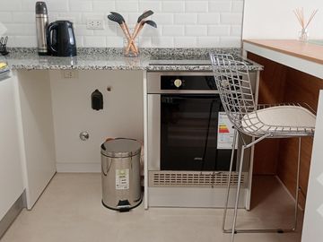 VENTA | Monoambiente AMOBLADO en Edificio Gatica 498, Neuquén