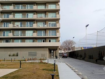VENTA | Monoambiente AMOBLADO en Edificio Gatica 498, Neuquén