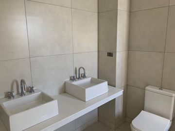 Departamento - Guillermo E Hudson