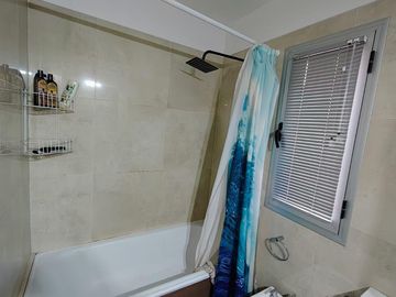 Venta Ph 2 ambientes con parrilla y cochera- Villa Urquiza