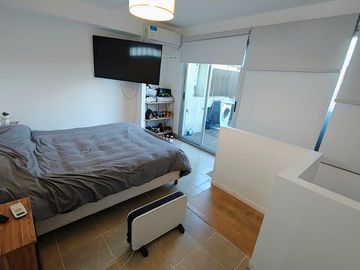 Venta Ph 2 ambientes con parrilla y cochera- Villa Urquiza