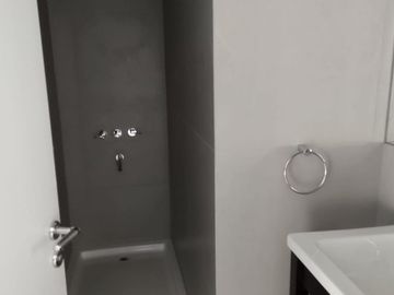 Monoambiente - edificio de categoría Villa Urquiza