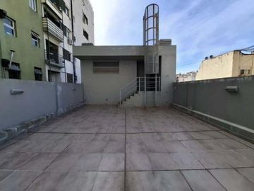 VENTA DEPARTAMENTO MONOAMBIENTES - APTO CREDITO - JUNIN AL 700 BALVANERA