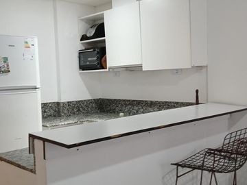 VENTA DEPARTAMENTO MONOAMBIENTES - APTO CREDITO - JUNIN AL 700 BALVANERA
