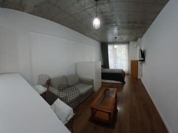 VENTA DEPARTAMENTO MONOAMBIENTES - APTO CREDITO - JUNIN AL 700 BALVANERA