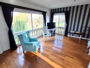 Vendo Casa en Buenos Aires Golf Club / Bella Vista