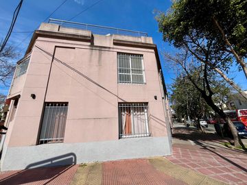 Venta PH 3 ambientes en Flores dos Terraza propia 2 baños completos