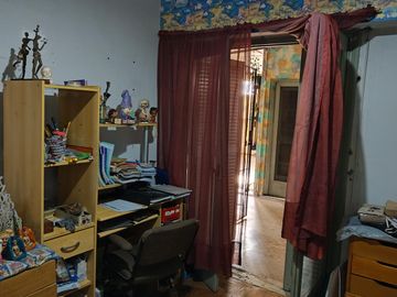 PH en  Sarandi - Avellaneda- VENTA.