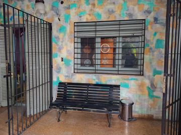 PH en  Sarandi - Avellaneda- VENTA.