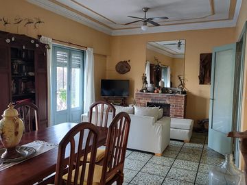 PH en  Sarandi - Avellaneda- VENTA.