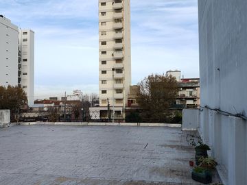 PH en  Sarandi - Avellaneda- VENTA.