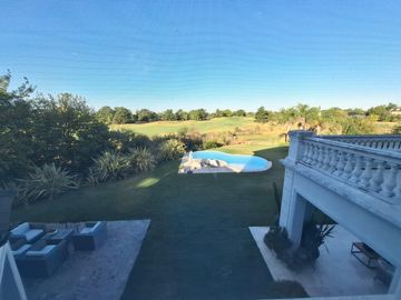 Casa a la venta en Buenos Aires Golf Club Bella Vista