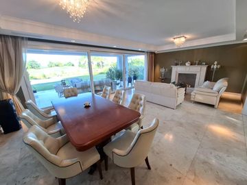 Casa a la venta en Buenos Aires Golf Club Bella Vista