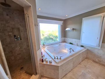 Casa a la venta en Buenos Aires Golf Club Bella Vista