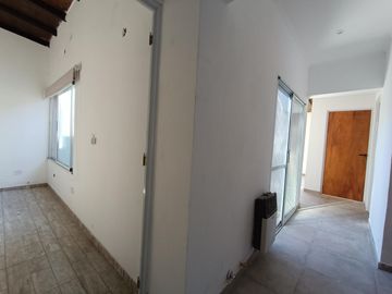 VENTA - Casa de 3 dormitorios en Tierra de Sueños III, Roldán.