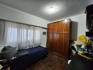 Casa en venta c/ cochera en Quilmes